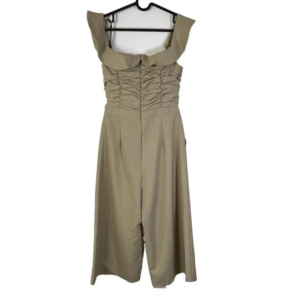 Lavish Alice Women’s Jumpsuit Size 8 Beige Wide Leg Business Formal Occassion - Picture 6 of 10
